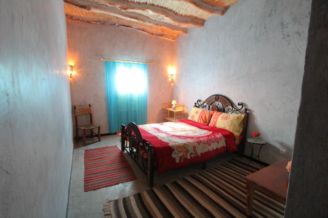 Jardin De La Source Hotel Ait Youl Bagian luar foto