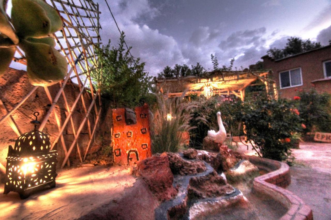 Jardin De La Source Hotel Ait Youl Bagian luar foto